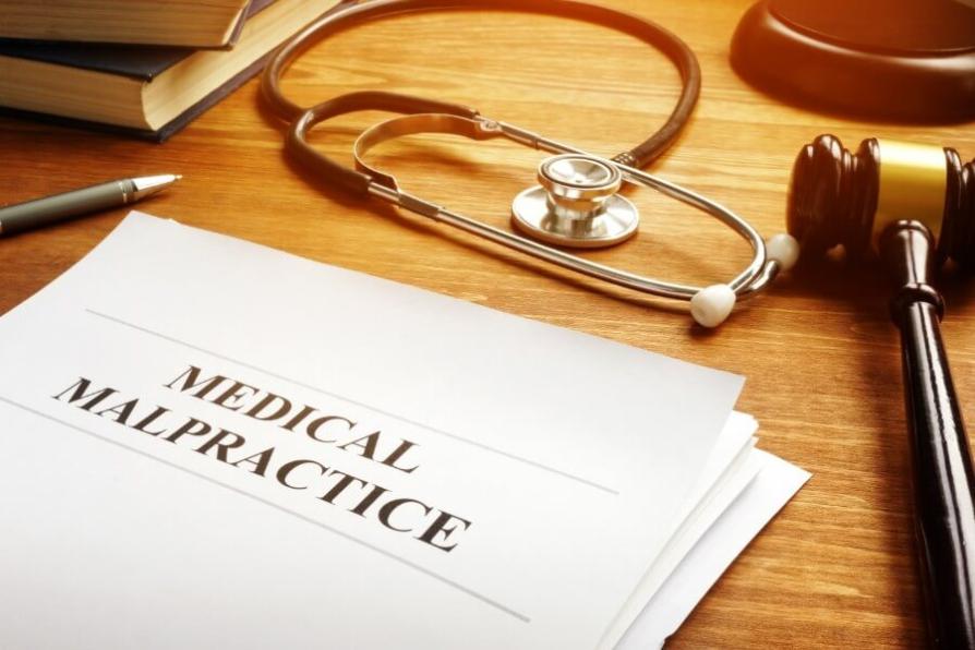 What Should I Expect During a Medical Malpractice Trial?